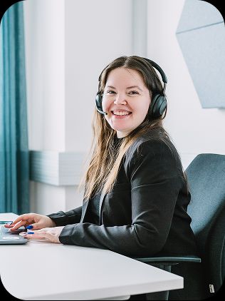 woman with headphones